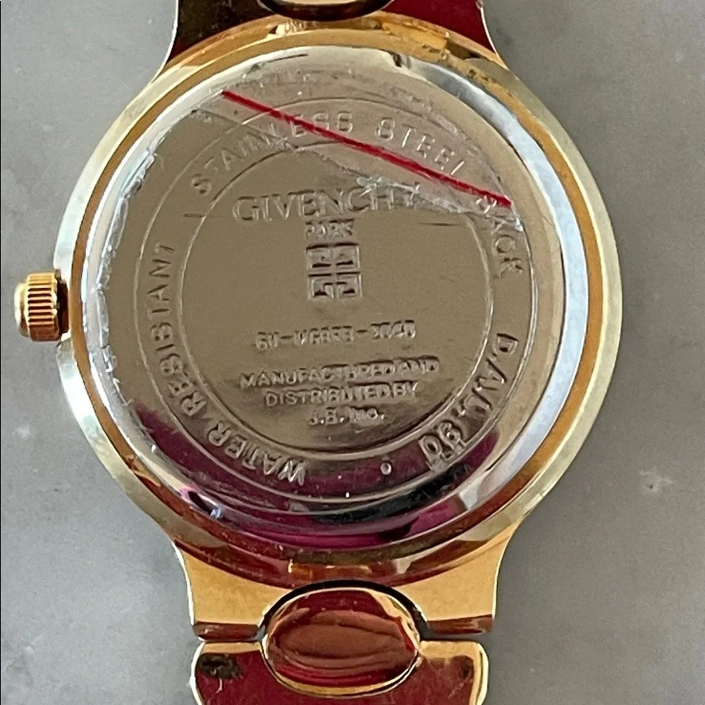 GIVENCHY Vintage 90's Quartz Gold Bracelet Black Dial Women's Watch